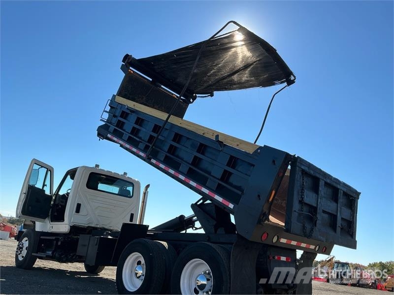 International 7400 Kipper