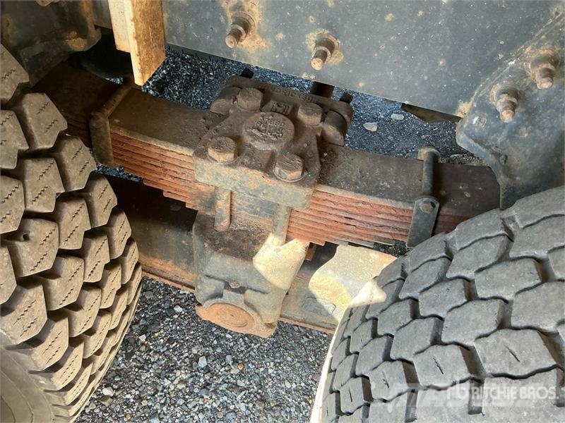 International 7400 Ассенизаторские машины