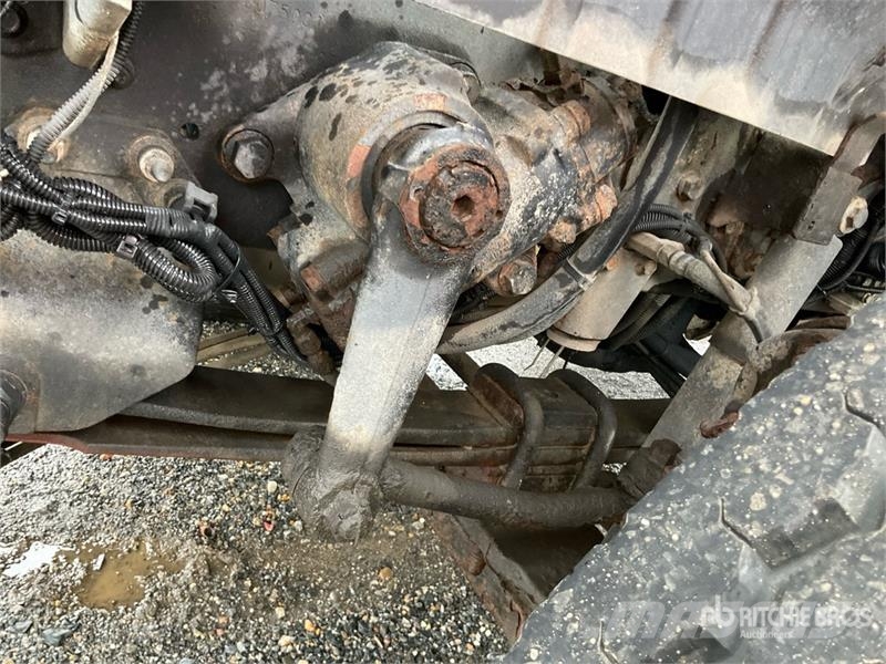 International 7400 Tippbil