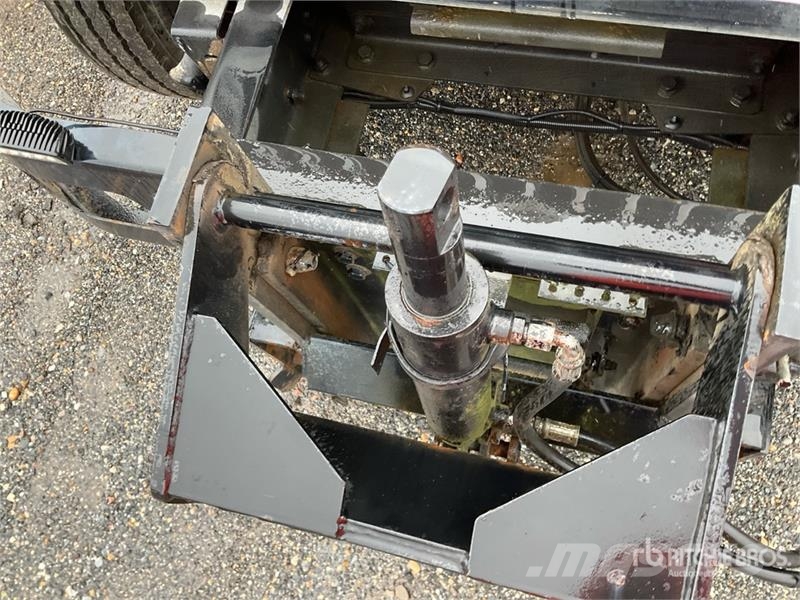 International 7400 Tippbil