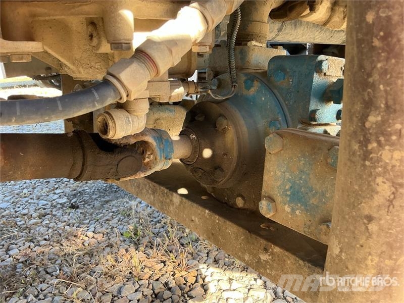 International 7500 21000 L 6x4 Fuel Truck Tankwagen