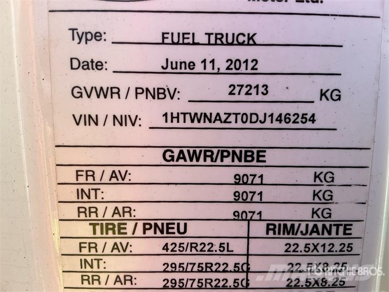 International 7500 21000 L 6x4 Fuel Truck Tankwagen