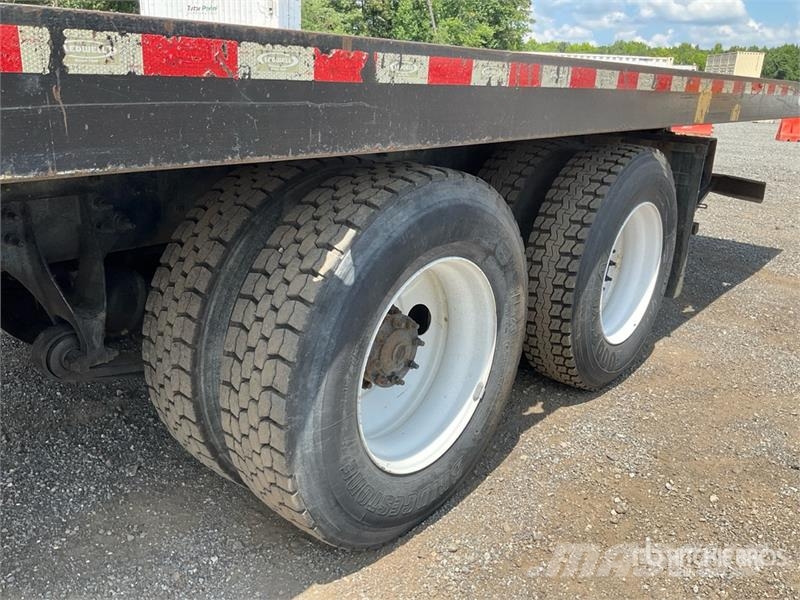 International 7600 مركبات إصلاح الأعطال