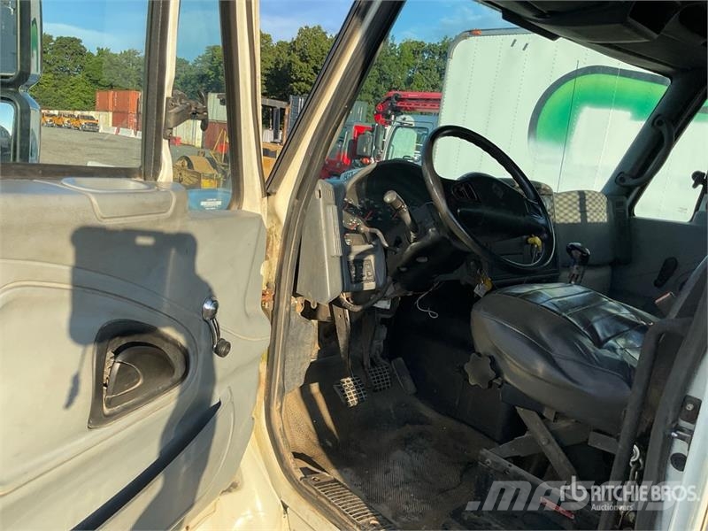 International 7600 Hidroliftli kamyonlar