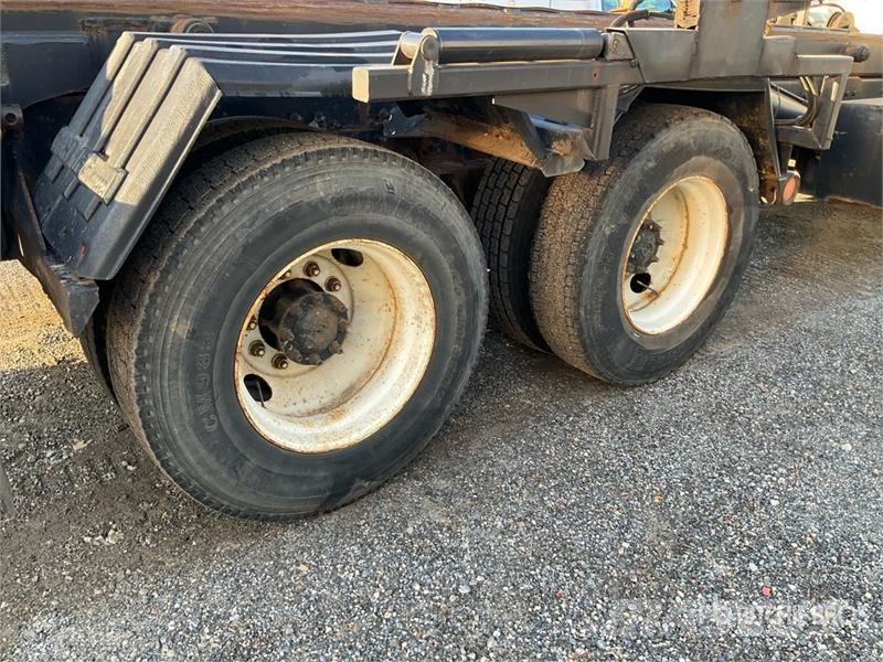 International 7600 Hidroliftli kamyonlar