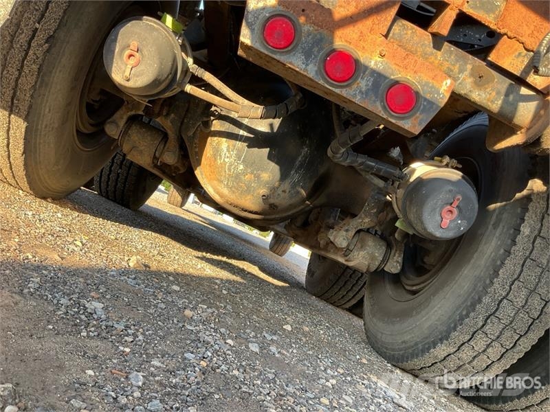 International 7600 Hidroliftli kamyonlar