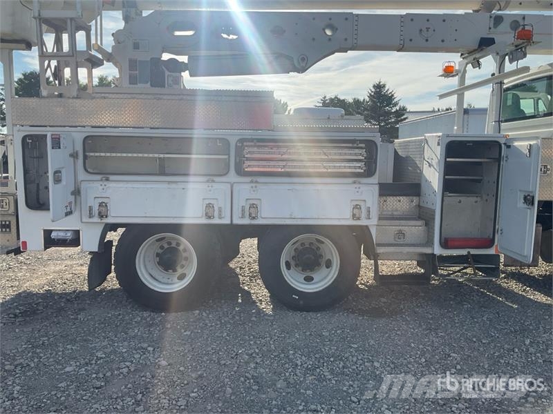 International Altec AA55E 56 ft on International 7500 6x4 Bucke Avtokošare