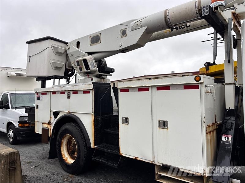 International AM855 55 ft on International 4300 4x2 Bucket Truck Автовишки на базі вантажівки