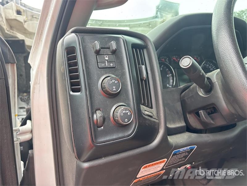 International CV515 4x4 Service Truck Kommunalt / generelt kjøretøy
