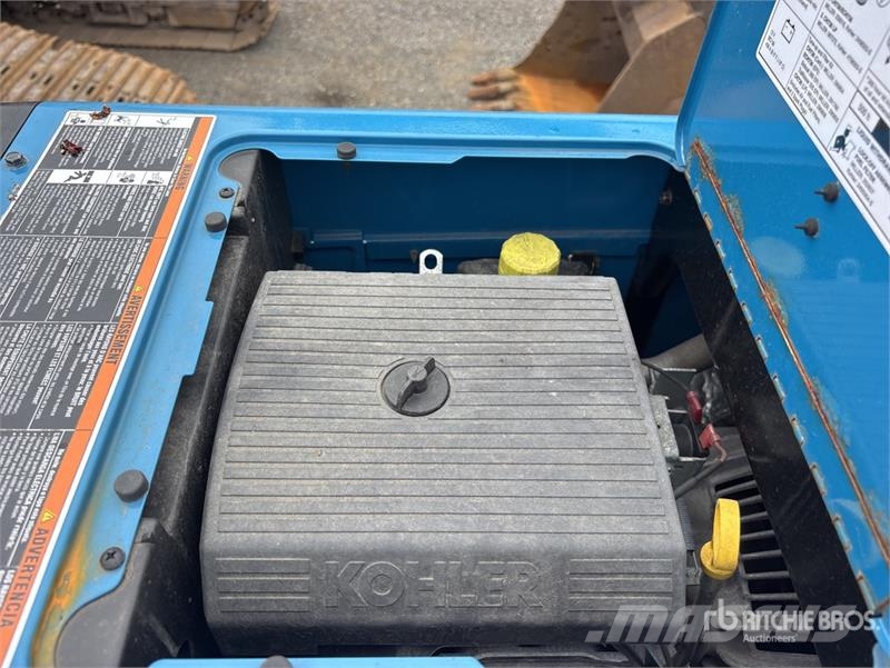International CV515 4x4 Service Truck Kommunalt / generelt kjøretøy