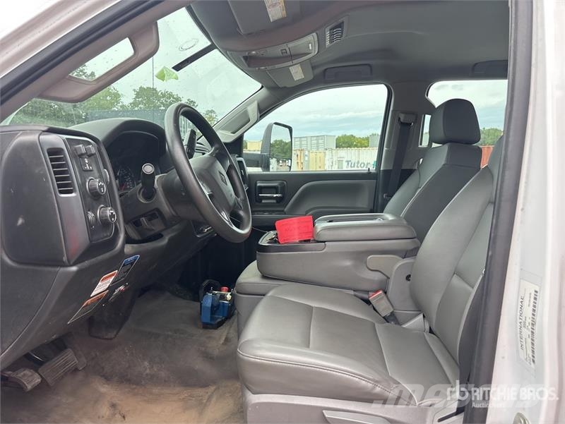 International CV515 4x4 Service Truck Kommunalt / generelt kjøretøy