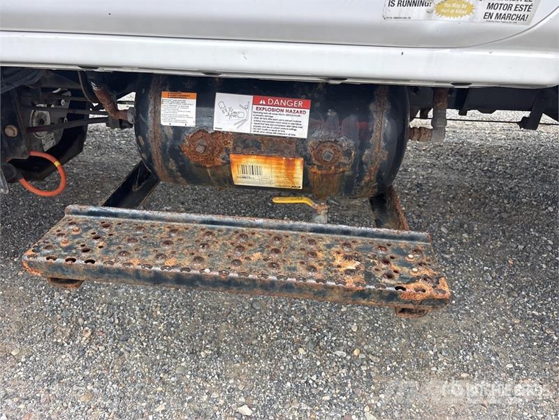 International CV515 4x4 Service Truck Kommunalt / generelt kjøretøy