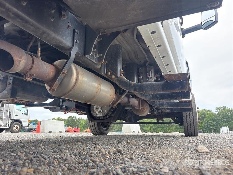 International CV515 4x4 Service Truck Kommunalt / generelt kjøretøy