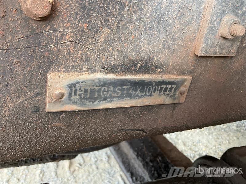 International F5000 8x4 Tri/A Dump Truck 自卸式货车