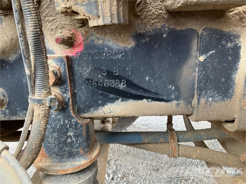 International HX520 Tri/A Dump Truck Kipper