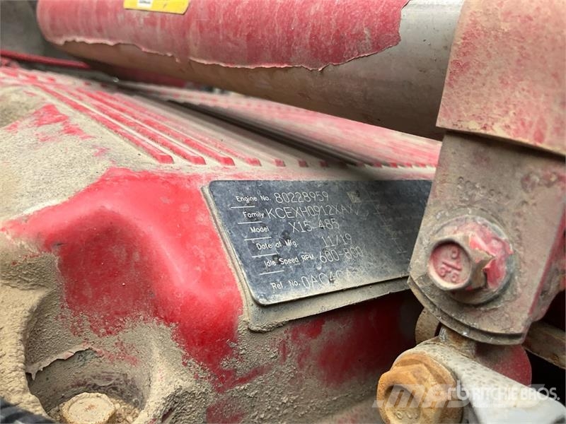 International HX520 Tri/A Dump Truck Kipper