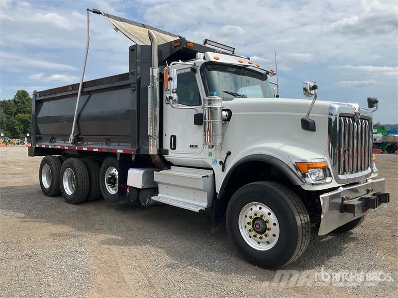 International HX520 Tri/A Dump Truck Kipper