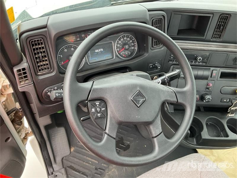 International HX620 6x4 Cab and Chassis Cabins and interior