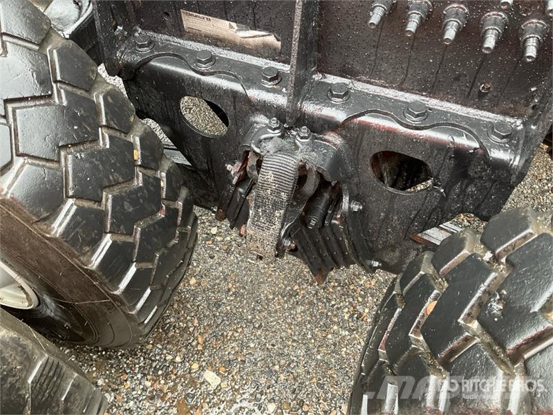 International HX620 6x4 Cab and Chassis Kabine i unutrašnjost