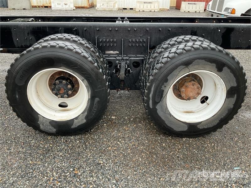 International HX620 6x4 Cab and Chassis Kabine i unutrašnjost