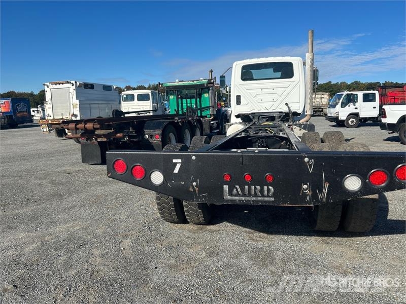 International HX620 SBA 6x4 Cab and Chassis (Inoperable) Ohjaamot ja sisustat