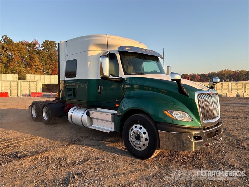 International LT625 Traktorske jedinice
