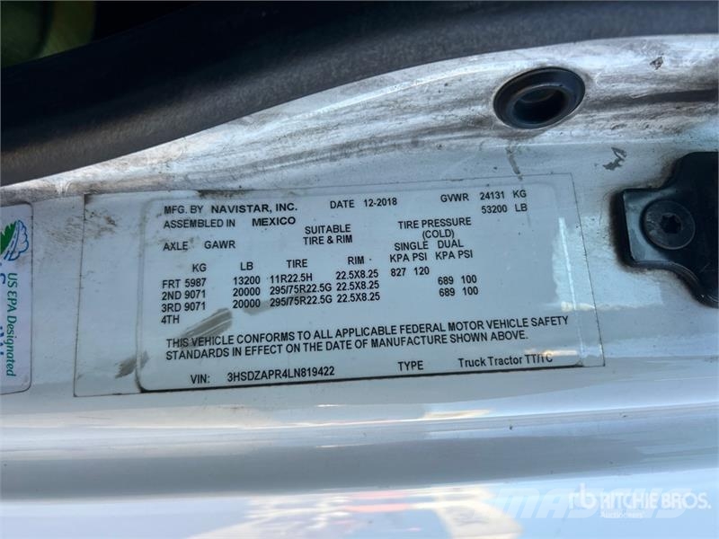 International LT625 Седельные тягачи