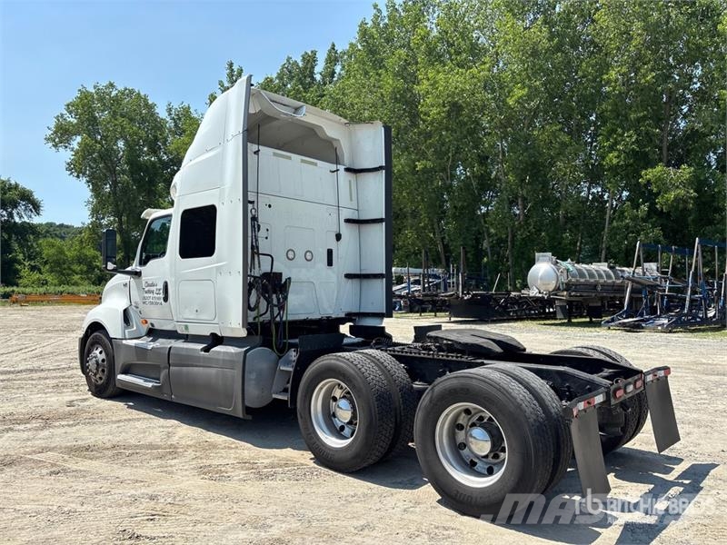 International LT625 Prime Movers