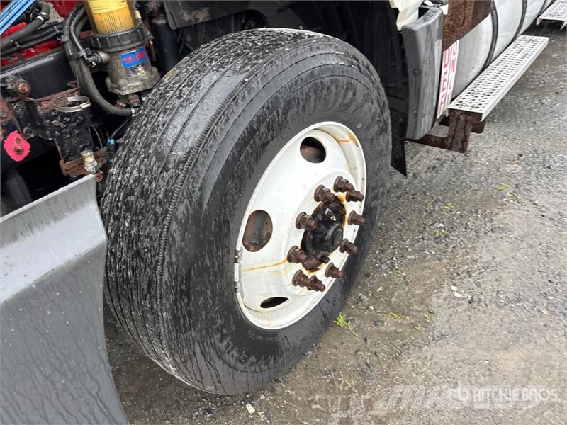 International LT625 6x4 T/A Day Cab Truck Tractor Prime Movers