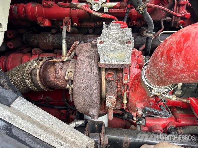 International LT625 6x4 T/A Day Cab Truck Tractor Prime Movers