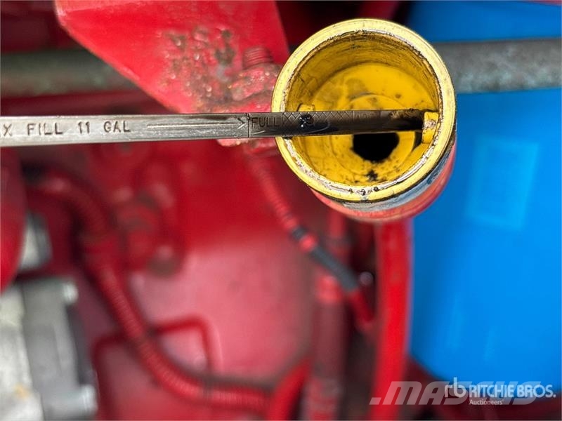 International LT625 6x4 T/A Day Cab Truck Tractor 牵引车