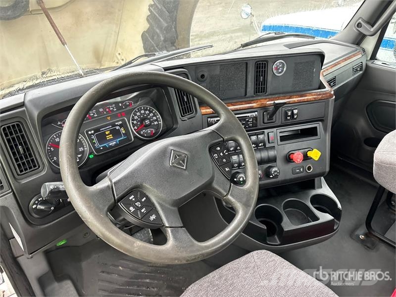 International LT625 6x4 T/A Day Cab Truck Tractor Prime Movers