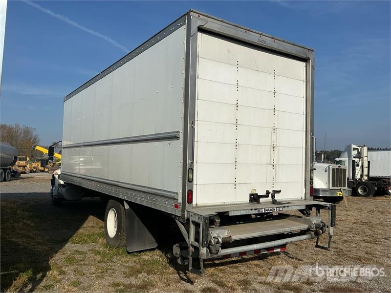 International MV 607 4x2 Van Truck (Inoperable) Camiones caja cerrada