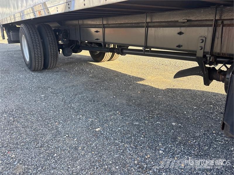 International MV607 4x2 Van Truck Φορτηγά Κόφα