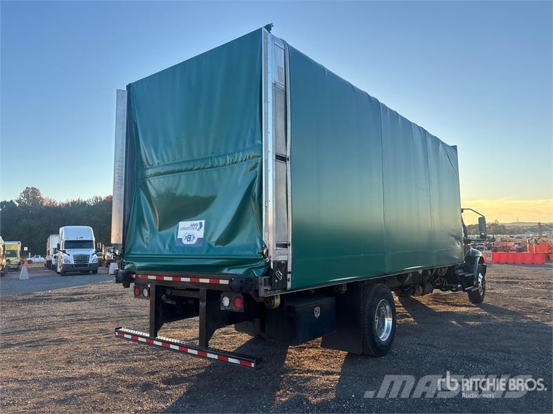 International MV607 4x2 Curtain Side Truck Φορτηγά Καρότσα - Κουρτίνα