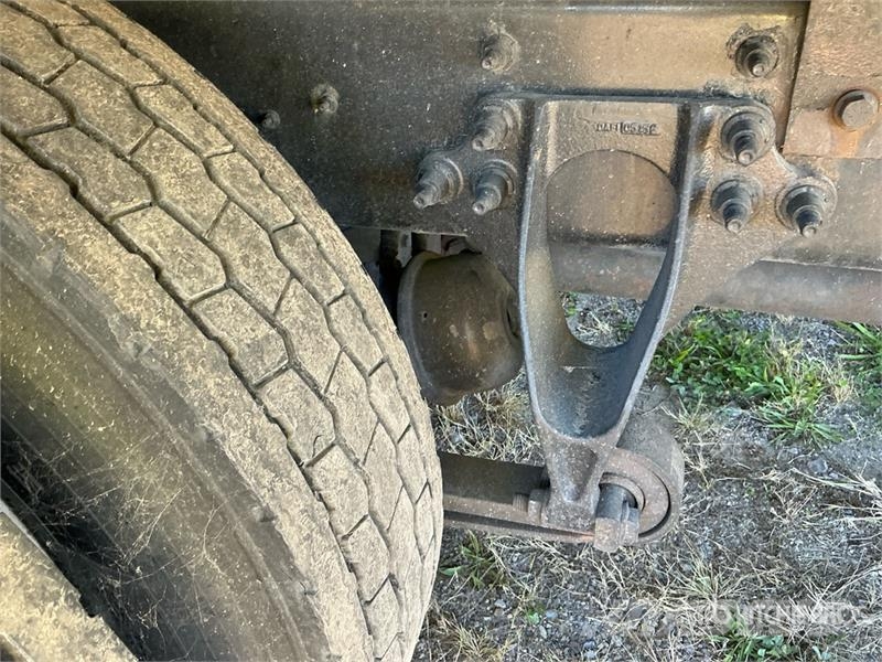 International MV607 4x2 Van Truck Autocamioane