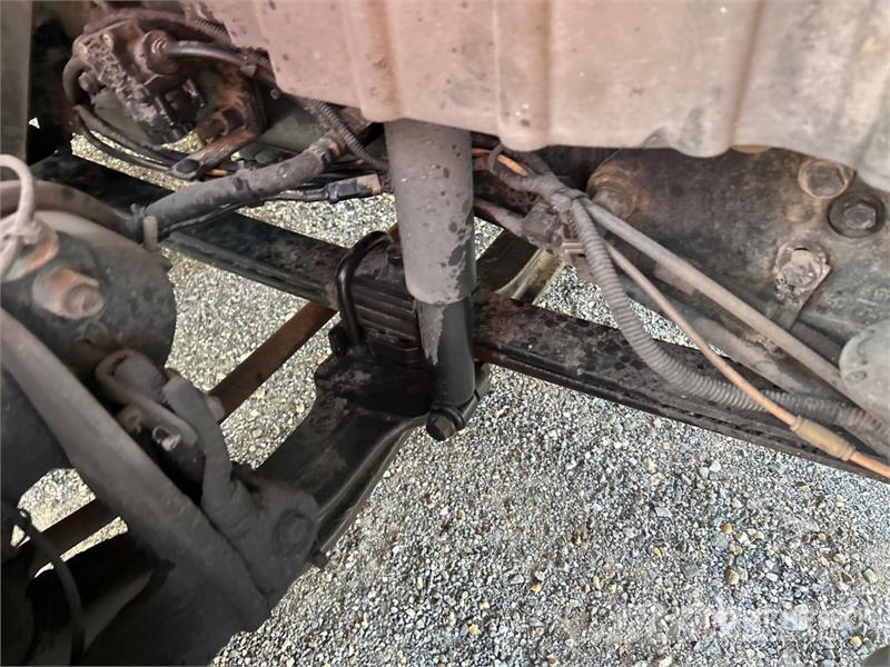 International MV607 4x2 Rollback Truck Sleepwagens