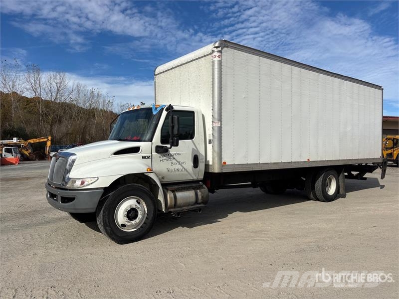 International MV607 4x2 Van Truck Camiones con caja de remolque