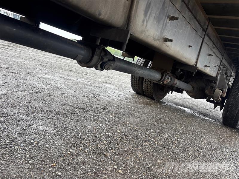 International MV607 SBA 4x2 Van Truck Kofferaufbau