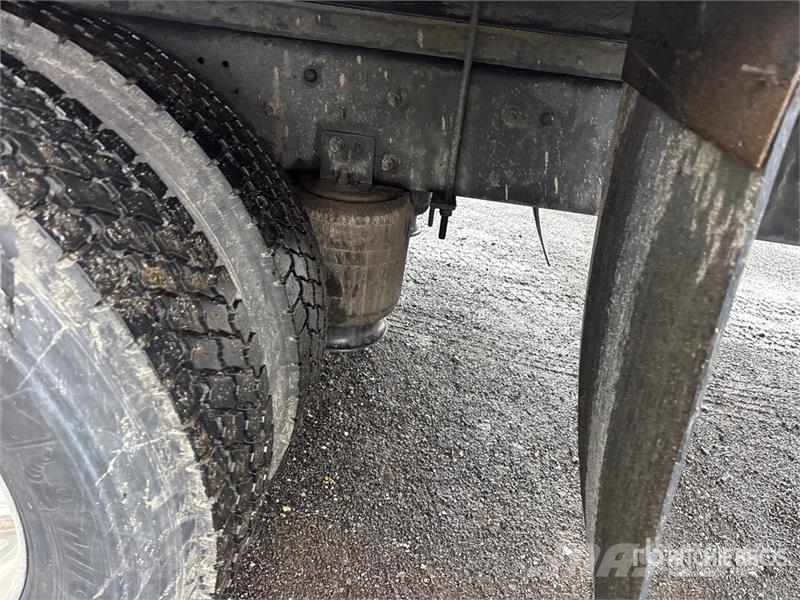 International MV607 SBA 4x2 Van Truck Kofferaufbau