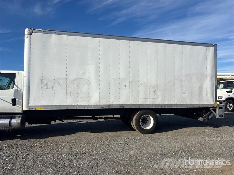 International MV607 Van Truck شاحنات ذات هيكل صندوقي