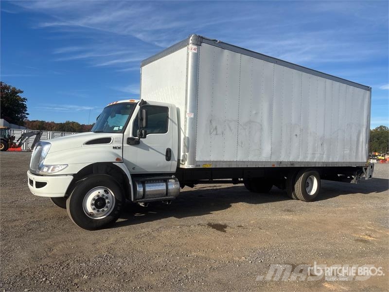 International MV607 Van Truck شاحنات ذات هيكل صندوقي
