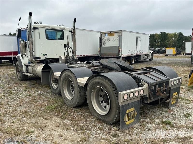 International Paystar 5900i Tegljači