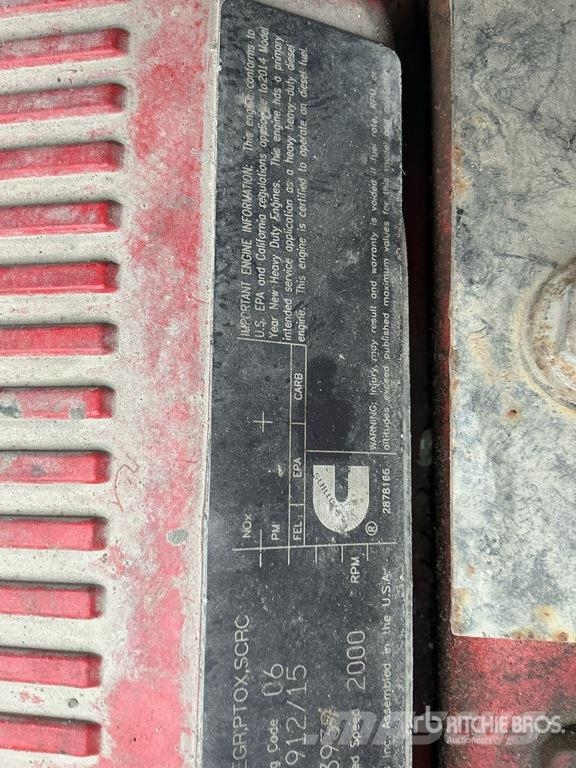 International Paystar 5900i Tegljači