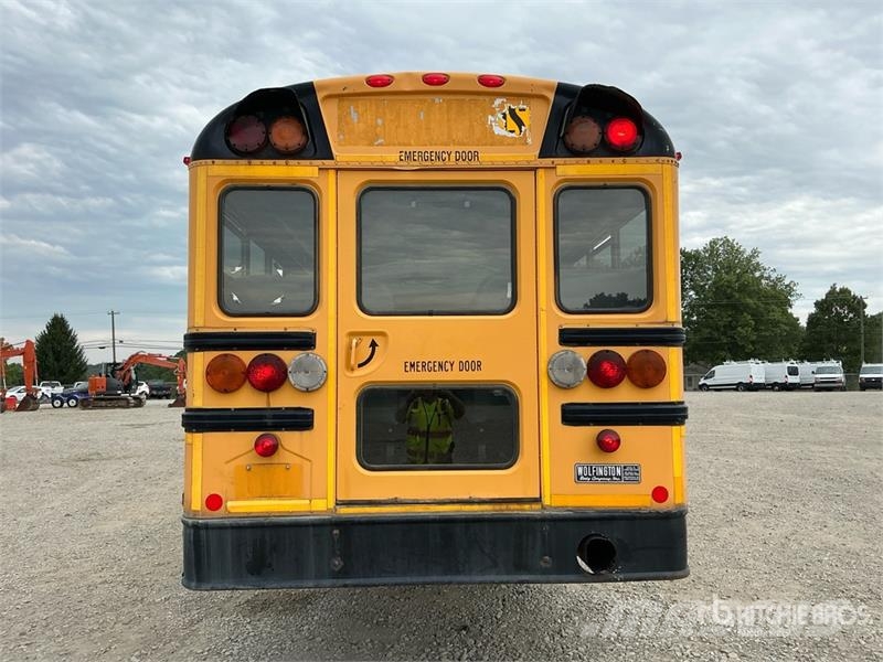 International PB105 4x2 48-Seat School Bus Minibusse