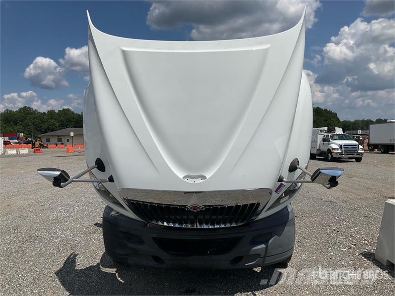 International ProStar+ 122 6x4 T/A Sleeper Truck Tractor Traktorske jedinice