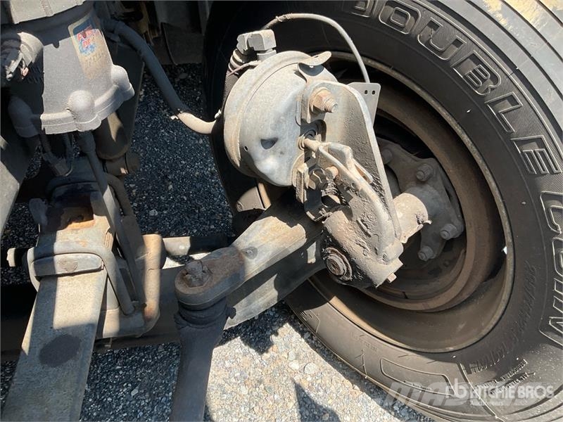 International ProStar+ 122 6x4 T/A Sleeper Truck Tractor Traktorske jedinice