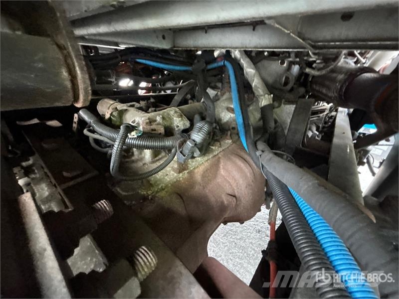 International RH613 4x2 S/A Day Cab Truck Tractor Motrici e Trattori Stradali