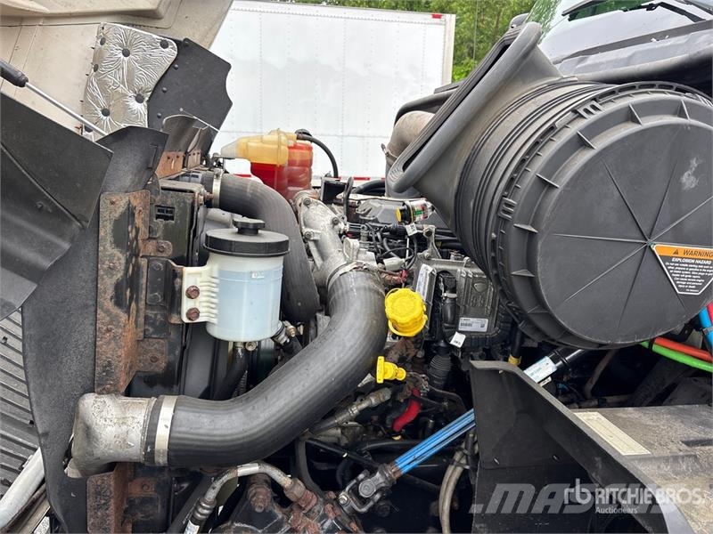 International RH613 4x2 S/A Day Cab Truck Tractor Motrici e Trattori Stradali