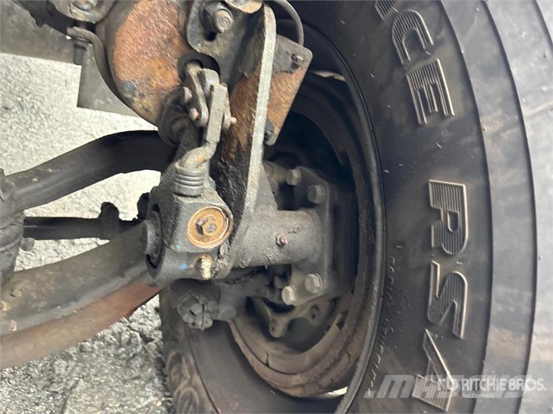 International RH613 4x2 S/A Day Cab Truck Tractor Motrici e Trattori Stradali